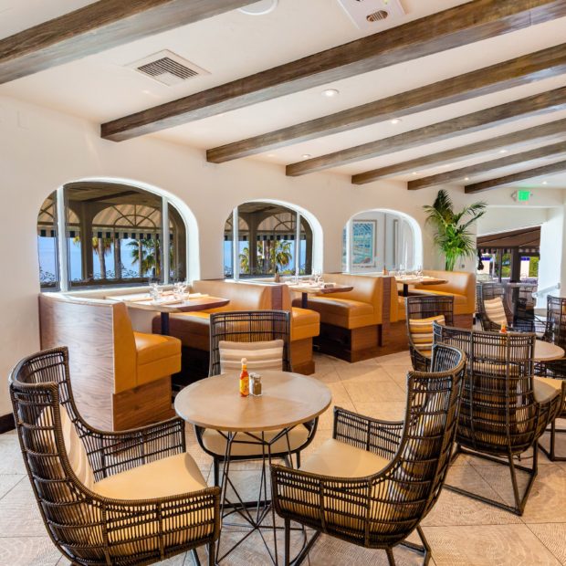 La Brisas Bar